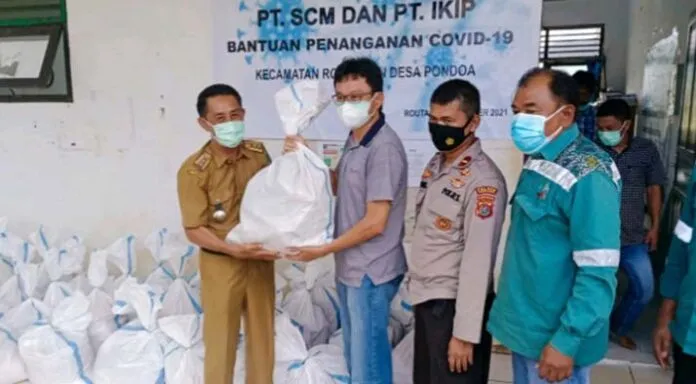 PT SCM & PT IKIP Salurkan Sembako dan Alat Penanganan Covid-19 di Routa Konawe