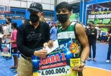 Sponsori Turnamen Basket, ASR: Ini Wadah Mencari Atlet Berbakat Sponsori Turnamen Basket, ASR: Ini Wadah Mencari Atlet Berbakat