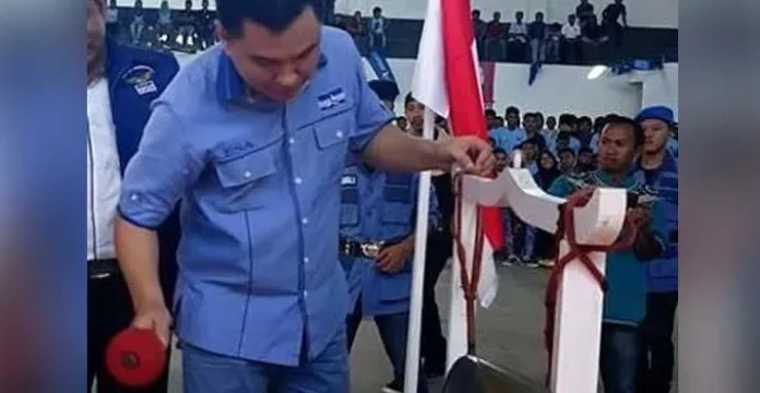 Muh. Endang SA. S. Sos. S. H. M. Ap