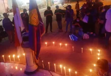 Kenang Dua Tahun Randi-Yusuf, Mahasiswa Unilaki Gelar Doa dan Bakar Lilin Kenang Dua Tahun Randi-Yusuf, Mahasiswa Unilaki Gelar Doa dan Bakar Lilin