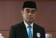 Plt Sekda akan Ditunjuk Isi Kekosongan Jabatan Pimpinan di Koltim Pelaksana tugas (Plt) Sekretaris Daerah (Sekda) Kabupaten Kolaka Timur (Koltim), Andi Muh Iqbal Tonggasa