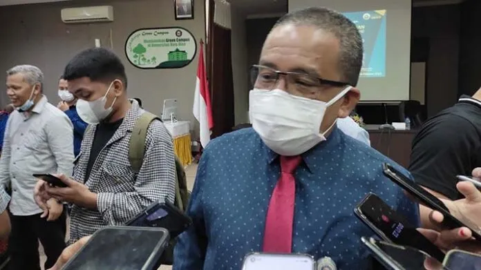 Rektor Universitas Halu Oleo (UHO) Kendari, Sulawesi Tenggara (Sultra) Muhammad Zamrun