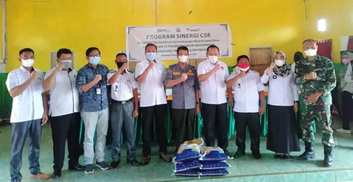 Antam Salurkan 13 Ton Beras di Molawe Konut