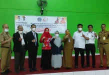 Sulkarnain Lantik Pengurus Gerakan Minat Baca di SMPN 9 Kendari Sulkarnain Lantik Pengurus Gerakan Minat Baca di SMPN 9 Kendari