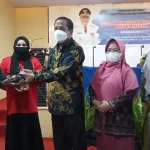 Pemkot Kendari Latih Masyarakat Pesisir Soal Kerajinan Kerang Pemkot Kendari Latih Masyarakat Pesisir Soal Kerajinan Kerang