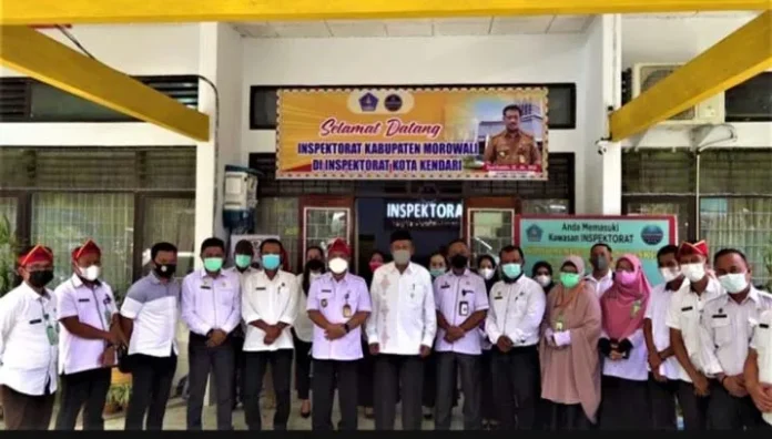 Inspektorat Morowali Teken Kerja Sama Duplikasi Aplikasi Jari dan e-Proksi Milik Pemkot Kendari