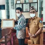 Pemkab Wakatobi Terima Sertifikat Eliminasi Malaria dari Kemenkes Pemkab Wakatobi Terima Sertifikat Eliminasi Malaria dari Kemenkes