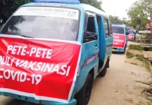 Para Sopir Pete-pete di Kendari Bantu Sukseskan Vaksinasi Covid-19 Para Sopir Pete-pete di Kendari Bantu Sukseskan Vaksinasi Covid-19