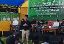 ASR Siap Realisasikan Permintaan Penerangan Lampu Jalan di Kambu dan Baruga ASR Siap Realisasikan Permintaan Penerangan Lampu Jalan di Kambu dan Baruga