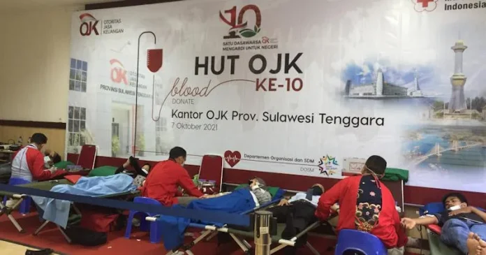 Peringati HUT ke-10, OJK Sultra Gelar Donor Darah