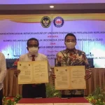 UHO Teken MoU dengan Komisi Kejaksaan RI UHO Teken MoU dengan Komisi Kejaksaan RI