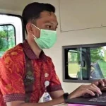 Keliling Kota, Mobil Dilan Mudahkan Masyarakat Kendari Urus Izin Berusaha Keliling Kota, Mobil Dilan Mudahkan Masyarakat Kendari Urus Izin Berusaha