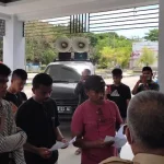 Kantor Dinas PU Sultra Digeruduk, Mahasiswa Minta Proyek di Butur Dituntaskan Kantor Dinas PU Sultra Digeruduk, Mahasiswa Minta Proyek di Butur Dituntaskan