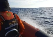 Warga Busel Hilang saat Mencari Ikan di Perairan Pulau Batu Atas Warga Busel Hilang saat Mencari Ikan di Perairan Pulau Batu Atas