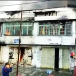 7 Unit Ruko di Kota Lama Kendari Hangus Terbakar 7 Unit Ruko di Kota Lama Kendari Hangus Terbakar