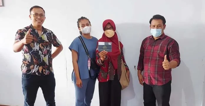 FIFGROUP Kolaka Serahkan Asuransi Siaga Plus ke Ahli Waris Konsumen