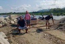 Pihak Kontraktor Menimbun Muara Sungai, Nelayan di Kolut Tutup Akses Pembangunan Bandara Pihak Kontraktor Menimbun Muara Sungai, Nelayan di Kolut Tutup Akses Pembangunan Bandara