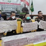 Hasil Rampasan Kejaksaan Konawe dari Perkara Tambang Capai Rp14 Miliar Hasil Rampasan Kejaksaan Konawe dari Perkara Tambang Capai Rp14 Miliar