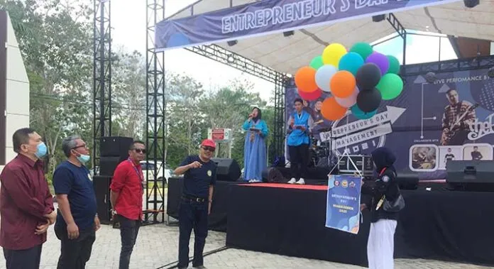 Ciptakan Minat Mahasiswa untuk Berwirausaha, Jurusan Manajemen FEB UHO Gelar Entrepreneur's Day 2021