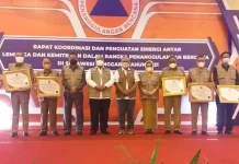 Pemkab Mubar Jadi Salah Satu Daerah Terbaik Tangani Covid-19 Pemkab Mubar Jadi Salah Satu Daerah Terbaik Tangani Covid-19