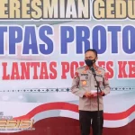 Kapolda Sultra Resmikan Gedung Baru Satpas Prototipe Polres Kendari Kapolda Sultra Resmikan Gedung Baru Satpas Prototipe Polres Kendari