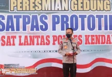 Kapolda Sultra Resmikan Gedung Baru Satpas Prototipe Polres Kendari Kapolda Sultra Resmikan Gedung Baru Satpas Prototipe Polres Kendari