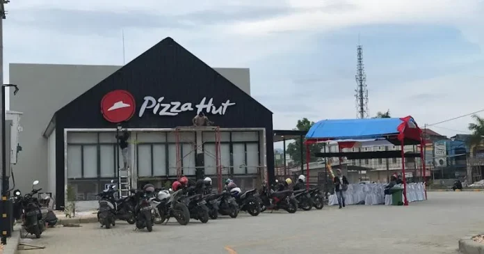 Pizza Hut Andunohu Kendari Resmi Dibuka Pizza Hut Andunohu Kendari Resmi Dibuka