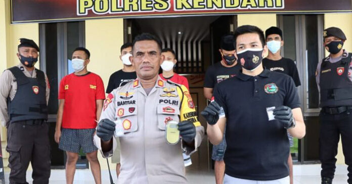 Polres Kendari Ringkus 5 Pengedar Sabu dan Tembakau Sintesis