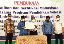 112 Mahasiswa Ikut Pelatihan dan Sertifikasi Vokasi, UHO Teken MoU dengan BLK Kendari 112 Mahasiswa Ikut Pelatihan dan Sertifikasi Vokasi, UHO Teken MoU dengan BLK Kendari