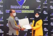 Dua Mahasiswa Prodi Kesmas UMW Kendari Raih Juara Lomba KIE BPOM Dua Mahasiswa Prodi Kesmas UMW Kendari Raih Juara Lomba KIE BPOM