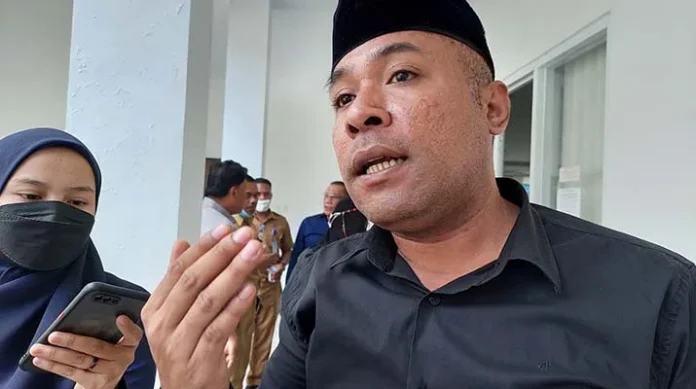 Ketua Komisi III DPRD Kendari LM Rajab Jinik