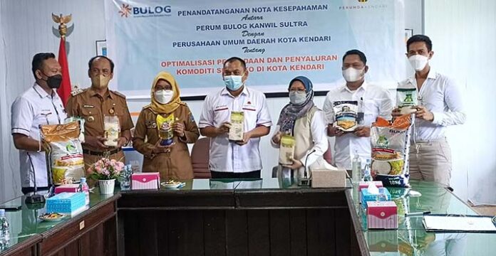 Bulog dan Perumda Kerja Sama Penyaluran Sembako di Kendari