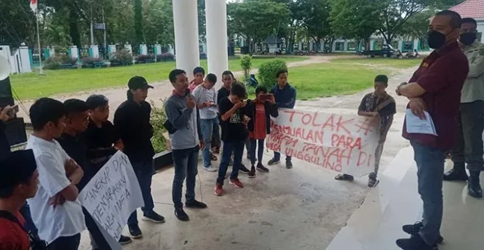 Warga dan Pemdes Unggulino Konawe Tolak Jual Tanah ke PT Agri Cassava Makmur