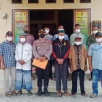 Kapolsek Onembute Sisihkan Remunerasinya untuk Imam Masjid Kapolsek Onembute Sisihkan Remunerasinya untuk Imam Masjid