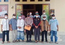 Kapolsek Onembute Sisihkan Remunerasinya untuk Imam Masjid Kapolsek Onembute Sisihkan Remunerasinya untuk Imam Masjid