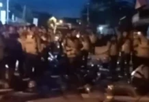 Polisi Masih Berjaga di Lokasi Bentrok di Kendari Hingga Malam, Ketegangan Antarormas di Kendari Masih Terjadi
