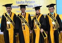 UHO Kukuhkan Empat Guru Besar UHO Kukuhkan Empat Guru Besar