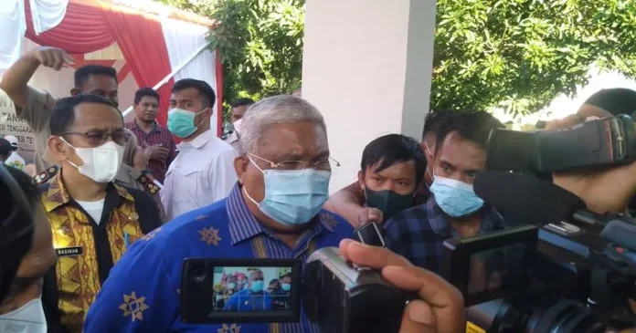 Ali Mazi Minta Polda Sultra Selidiki Kasus Penganiayaan di Pelabuhan Amolengo