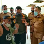 Sempat Menolak Vaksinasi, Kades Nihi Kini Jadi Mentor Masyarakat Sempat Menolak Vaksinasi, Kades Nihi Kini Jadi Mentor Masyarakat