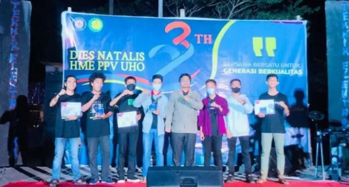 MAN 1 Kendari Juarai Lomba Line Follower PPV UHO