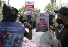 AJI Kendari Desak Pelaku Penganiayaan Jurnalis Tempo Dihukum Seberat-beratnya AJI Kendari Desak Pelaku Penganiayaan Jurnalis Tempo Dihukum Seberat-beratnya