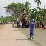 TKA Cina VDNI Tuntaskan Pengerjaan Jalan Beton 1,5 Km dalam Waktu Dua Hari TKA Cina VDNI Tuntaskan Pengerjaan Jalan Beton 1,5 Km dalam Waktu Dua Hari