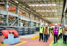 Berkunjung ke Pabrik Nikel di Konawe, Jokowi: Kita akan Stop Ekspor Bahan Mentah Produk Pertambangan Berkunjung ke Pabrik Nikel di Konawe, Jokowi: Kita akan Stop Ekspor Bahan Mentah Produk Pertambangan