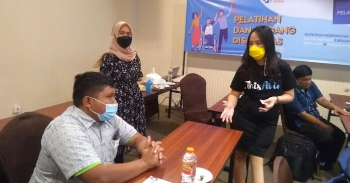 BRI Beri Bantuan dan Pelatihan untuk 100 Penyandang Disabilitas