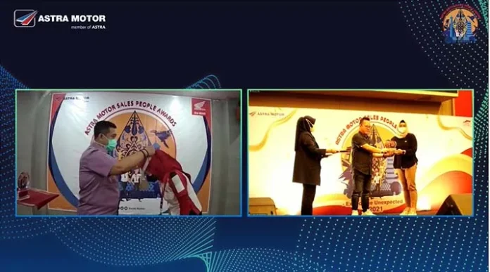 SalesPeopleAward 32 Perwakilan Sales People Asmo Sulsel Dapat Penghargaan