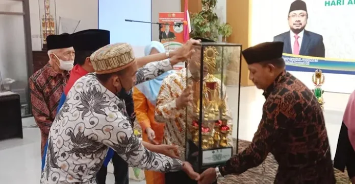 Kemenag Muna Juara Umum Porseni HAB Tingkat Provinsi
