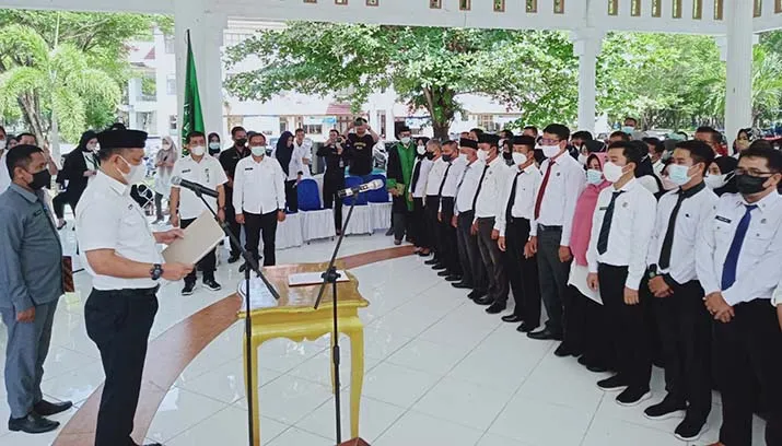 Tingkatkan Pelayanan Publik, Pemkab Konawe Lantik 294 Pejabat Fungsional
