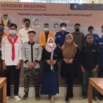 Eks Komisioner KPK Ingatkan Mahasiswa UHO Awasi Korupsi Eks Komisioner KPK Ingatkan Mahasiswa UHO Awasi Korupsi