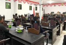 Tak Kunjung Kuorum, Rapat Paripurna Penetapan 12 Raperda di DPRD Mubar Ditunda Tak Kunjung Kuorum, Rapat Paripurna Penetapan 12 Raperda di DPRD Mubar Ditunda