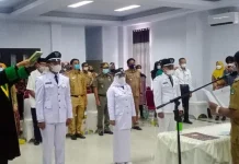 Bupati Kolut Lantik Tiga Kades PAW Bupati Kolut Lantik Tiga Kades PAW